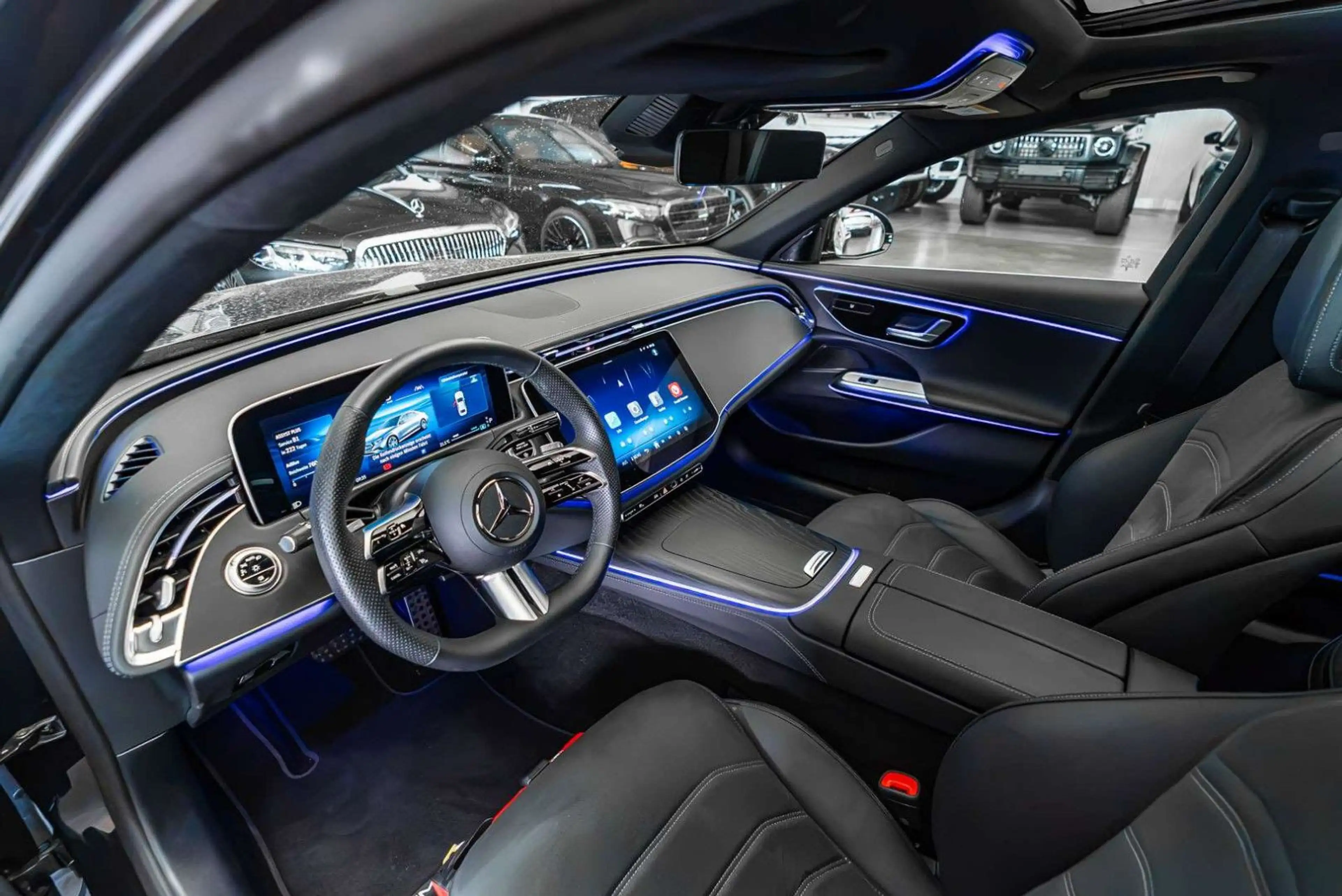 Mercedes-Benz E 200 AMG Line / Pano / Night / MY 2026 — photo 15
