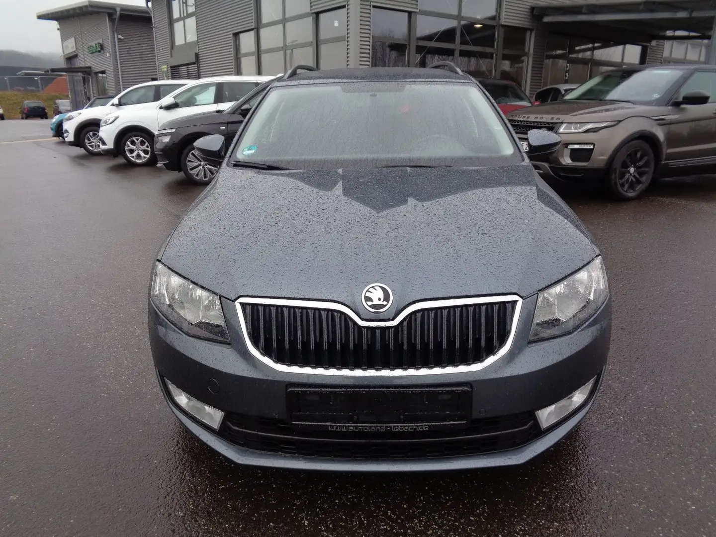 Skoda Octavia Combi Edition Grau - 2