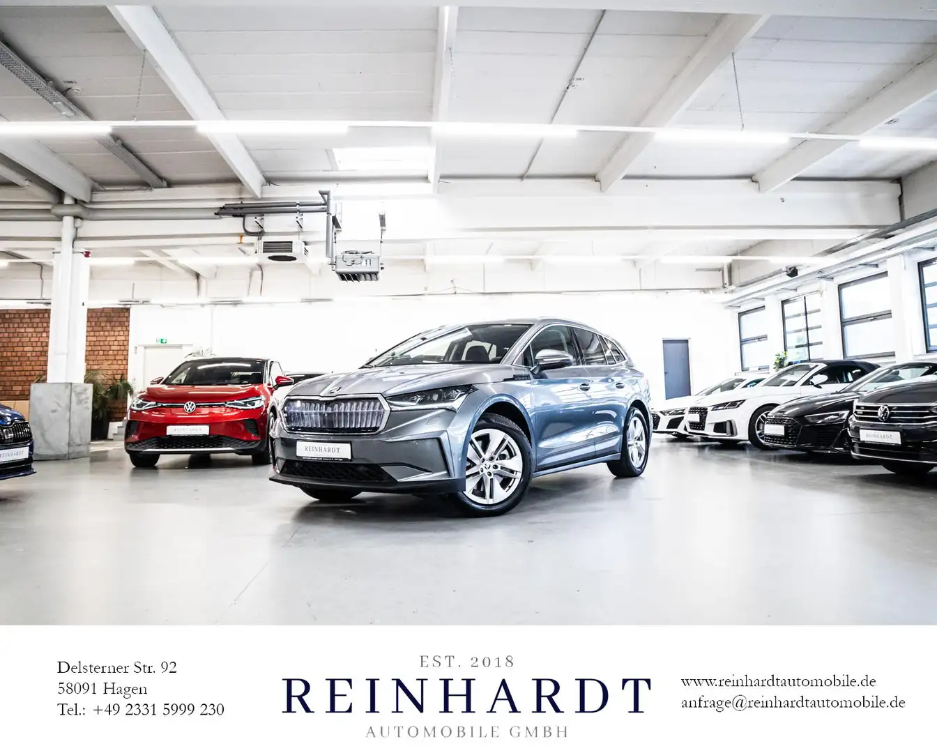 Skoda Enyaq iV 80x LODGE ACC/HuD/PANO/WÄRMEPUMPE/360° Gris - 1