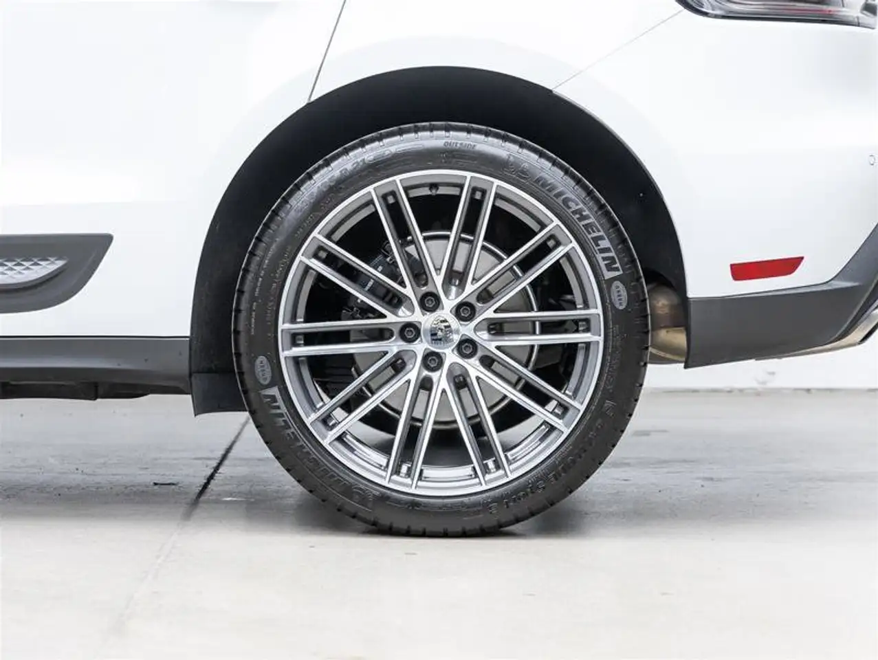 Porsche Macan снимка Porsche Macan