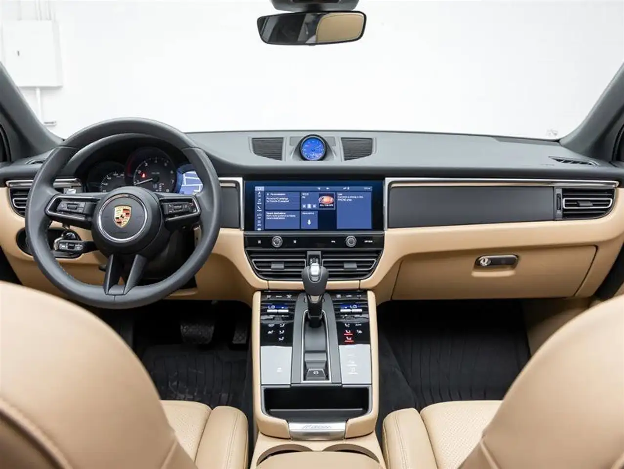 Porsche Macan снимка Porsche Macan