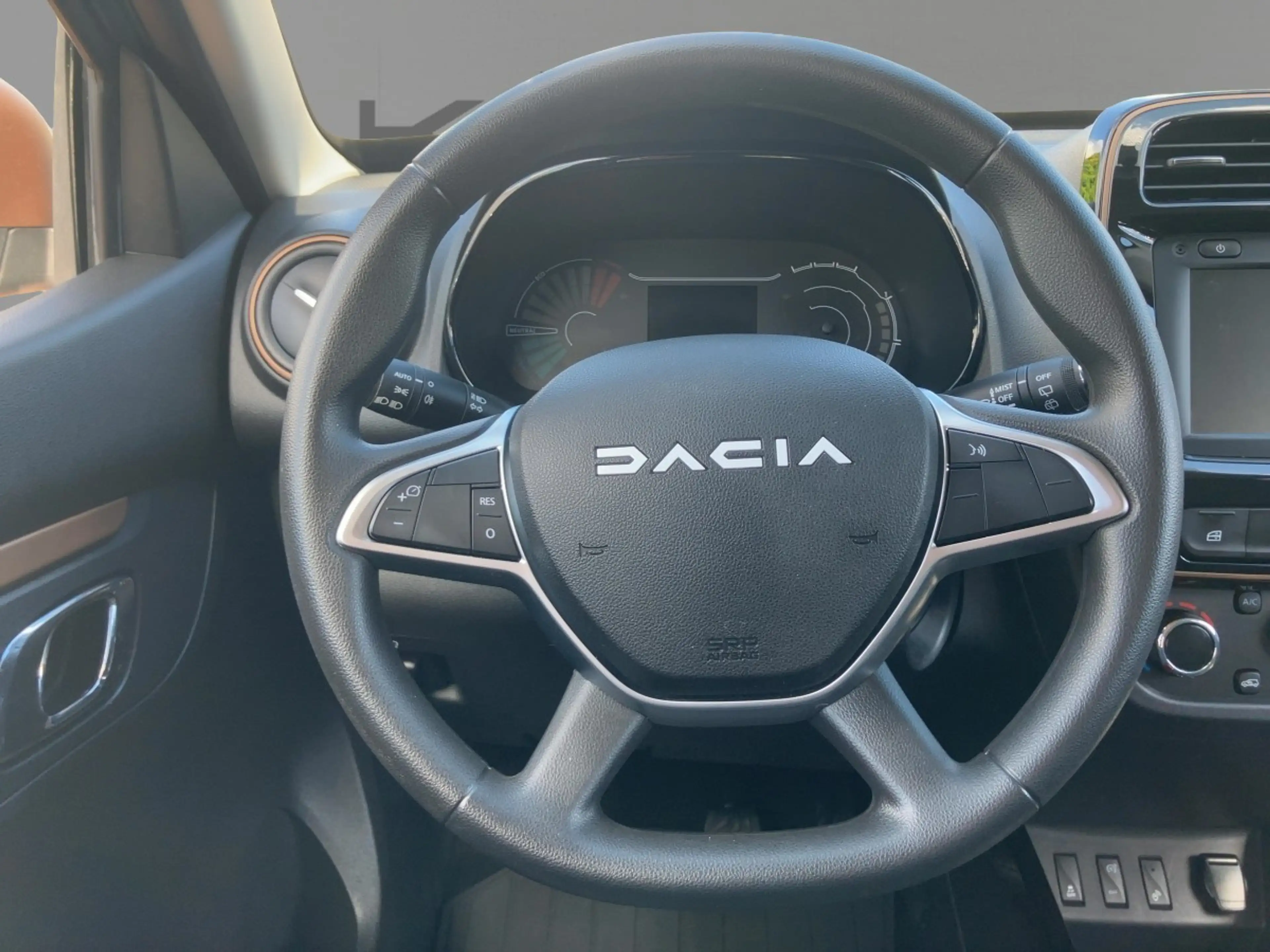 Dacia Spring Extreme 65 PS — photo 10