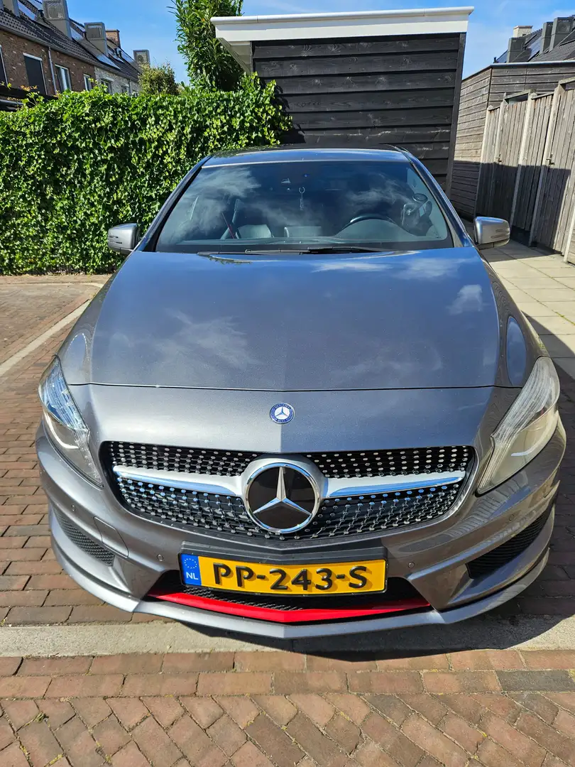 Mercedes-Benz A 250 A 250 Sport Ambition Grijs - 2