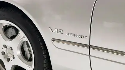 Annonce voiture d'occasion Mercedes-Benz CL 600 - CARADIZE