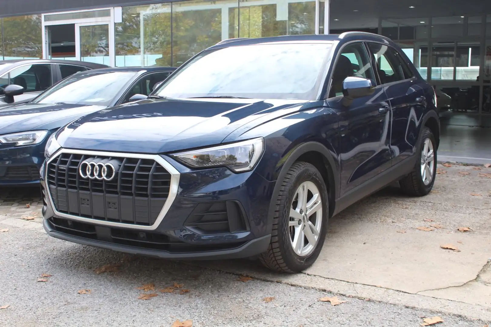 Audi Q3 40 TFSI quattro S tronic Azul - 1