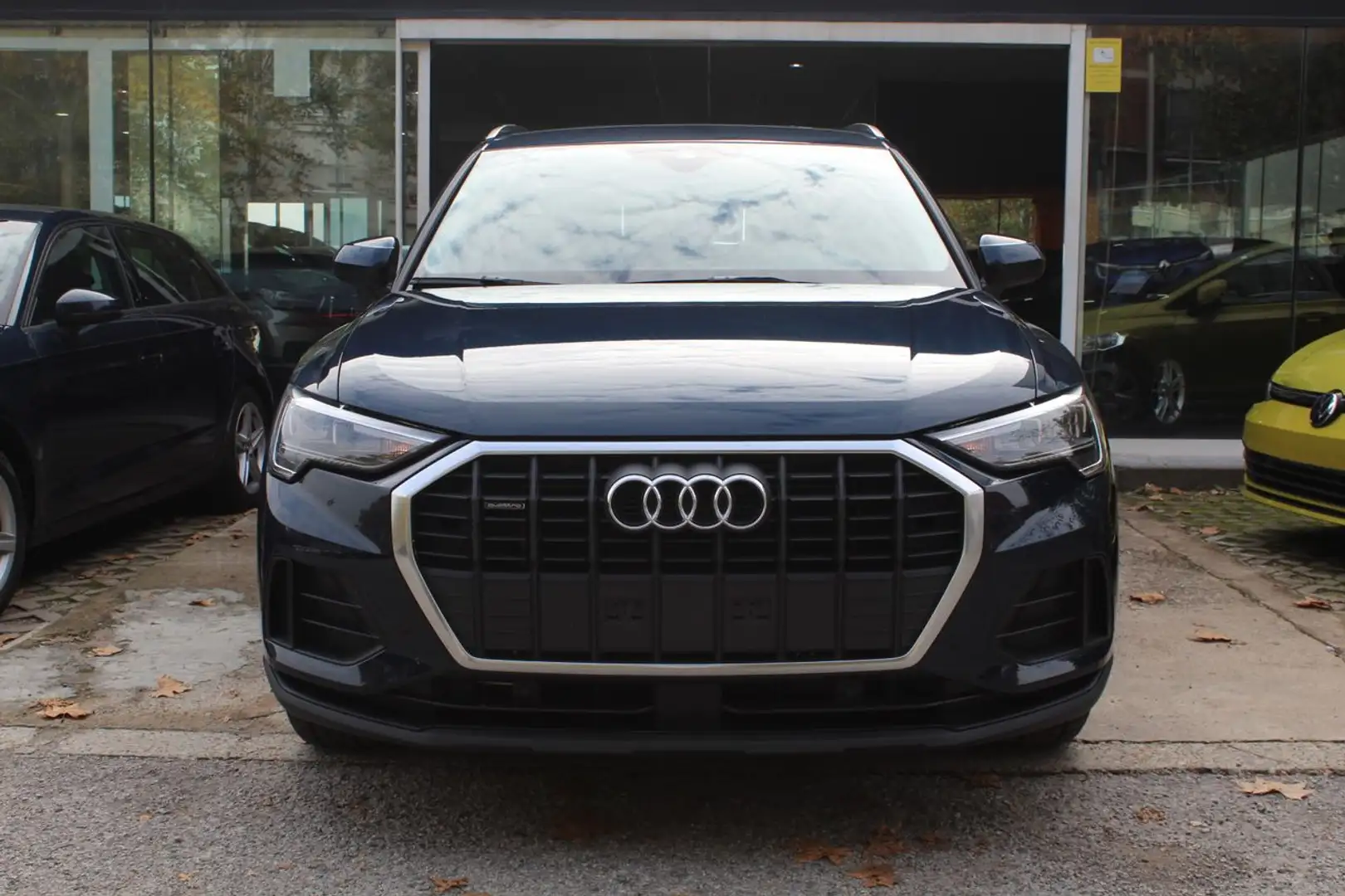 Audi Q3 40 TFSI quattro S tronic Azul - 2