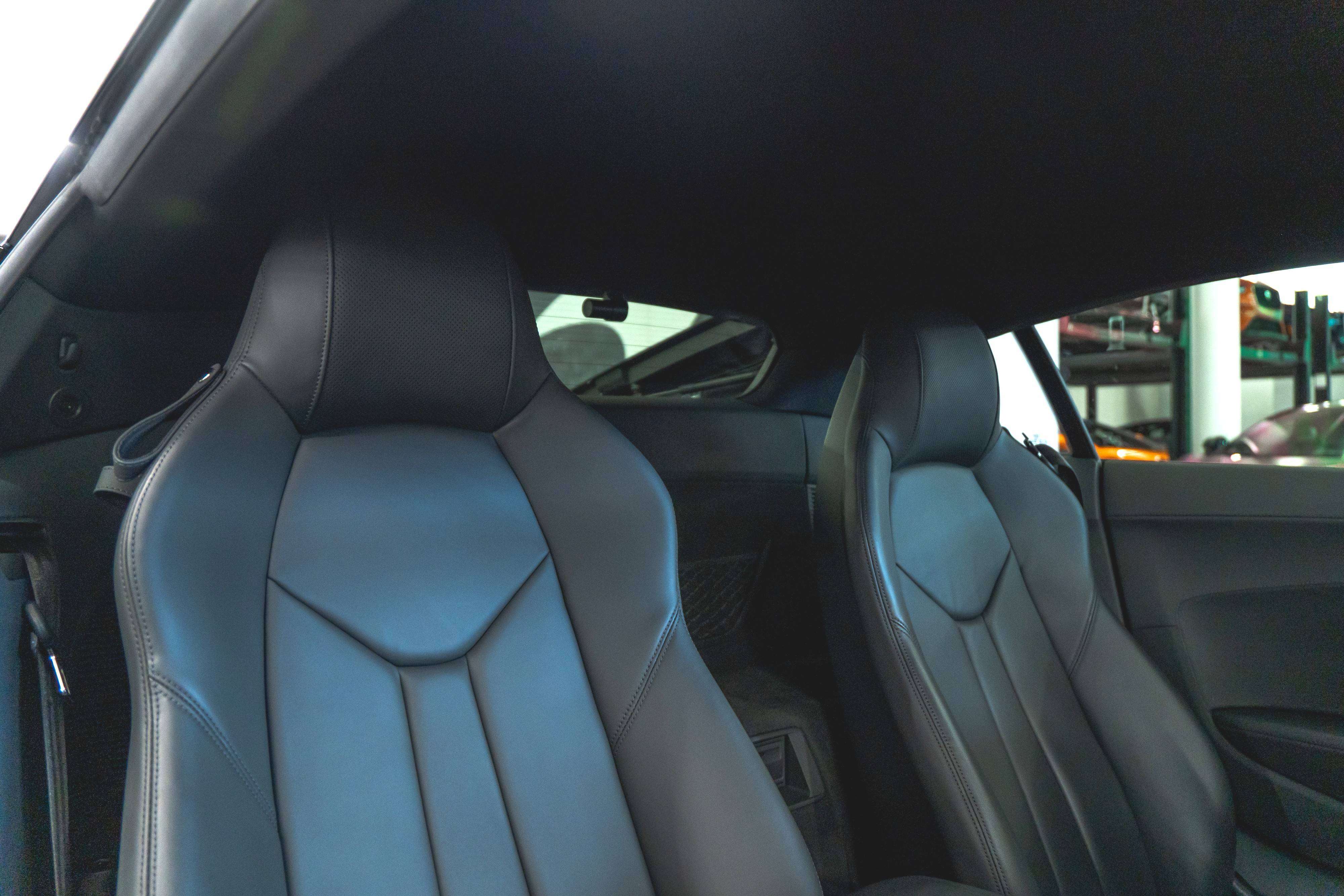 2023 Audi R8 Performance RWD Coupe *BAS KMs, LOCATION DISPO!* — снимка 1