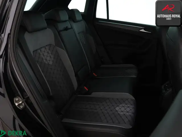 Volkswagen Tiguan view 12