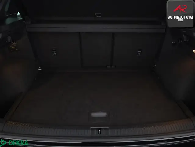 Volkswagen Tiguan view 13
