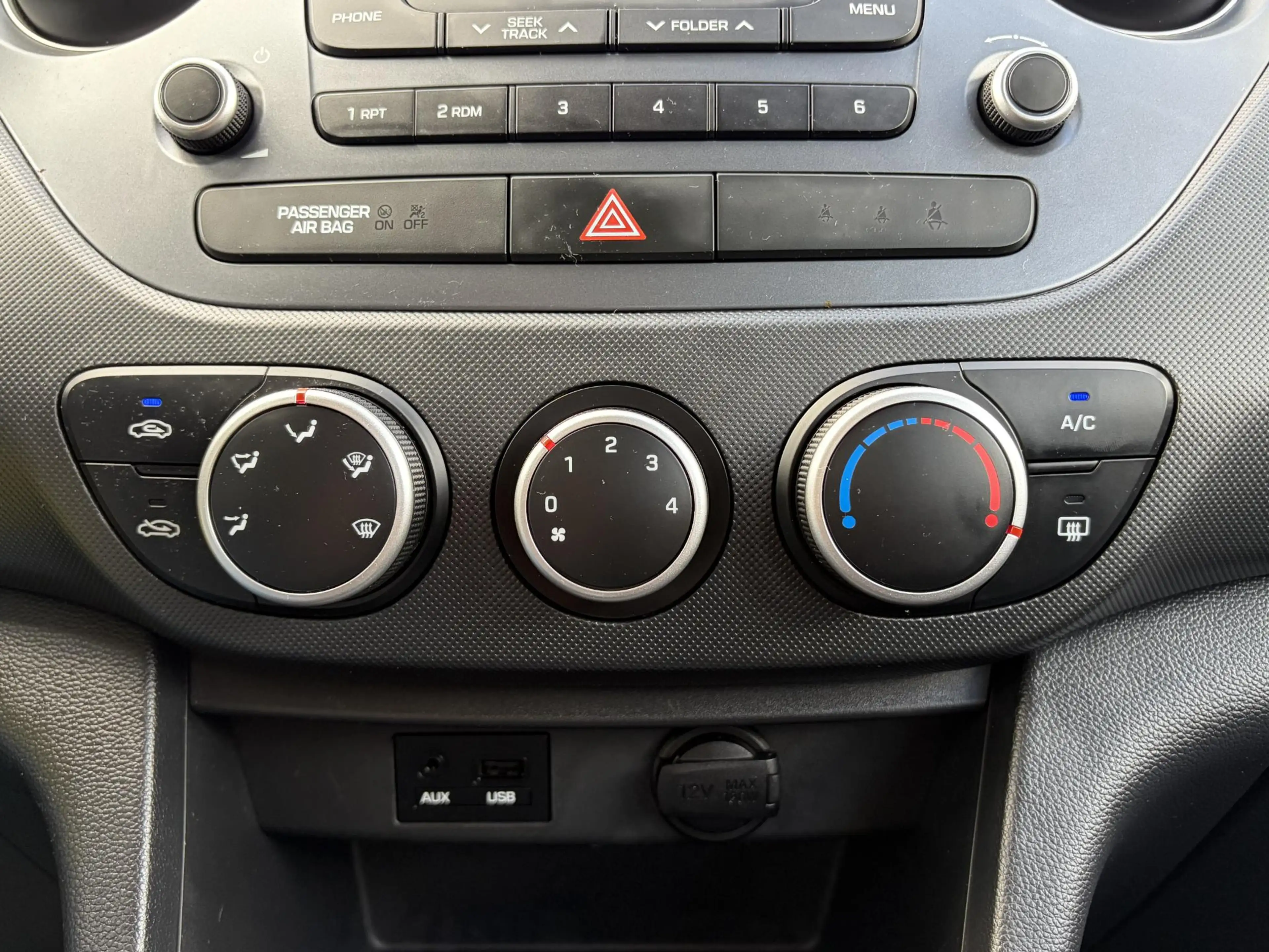 Hyundai i10 1.0i Comfort / Airco / Cruise control / — photo 23