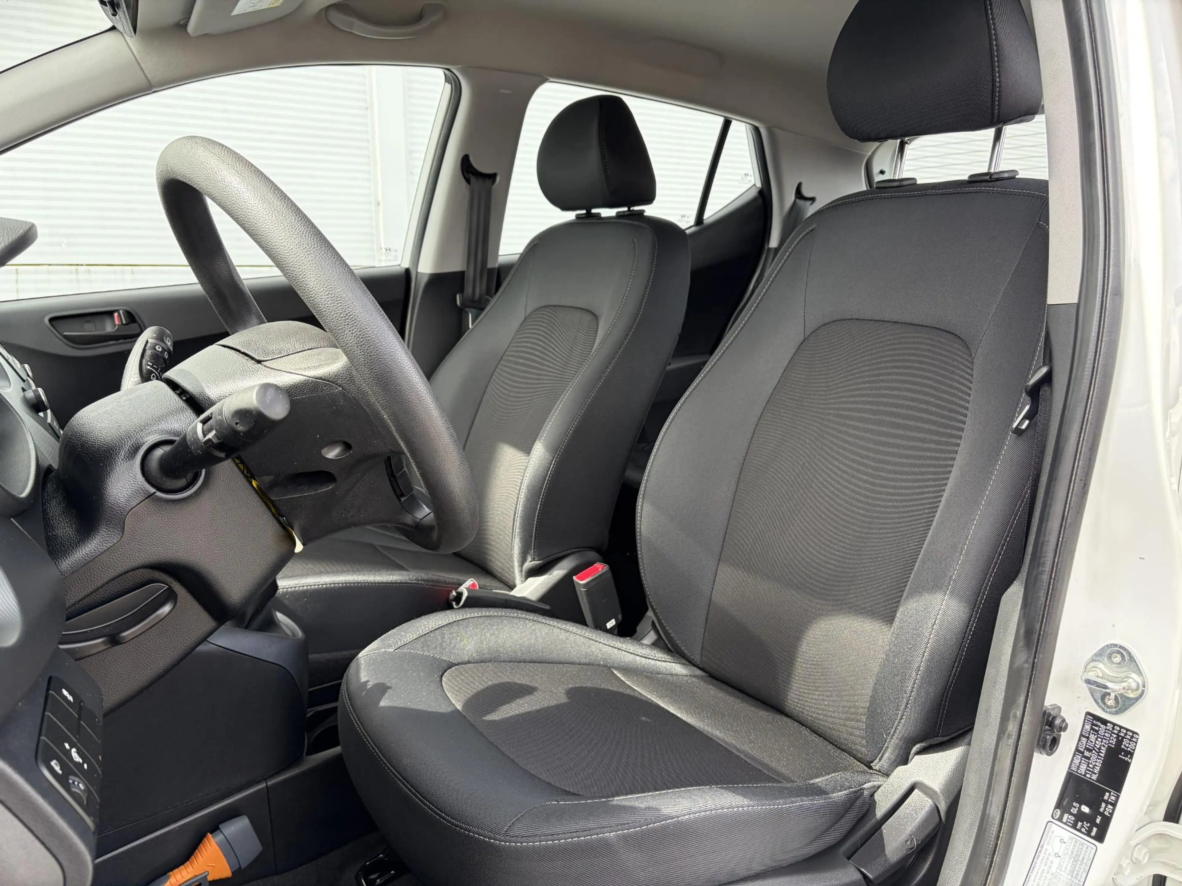 Hyundai i10 1.0i Comfort / Airco / Cruise control / — photo 5