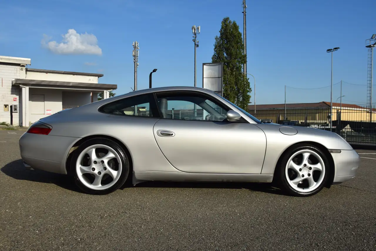 Porsche 996 911 IV Carrera 996 Coupe Coupe 3.4 Carrera, foto 5