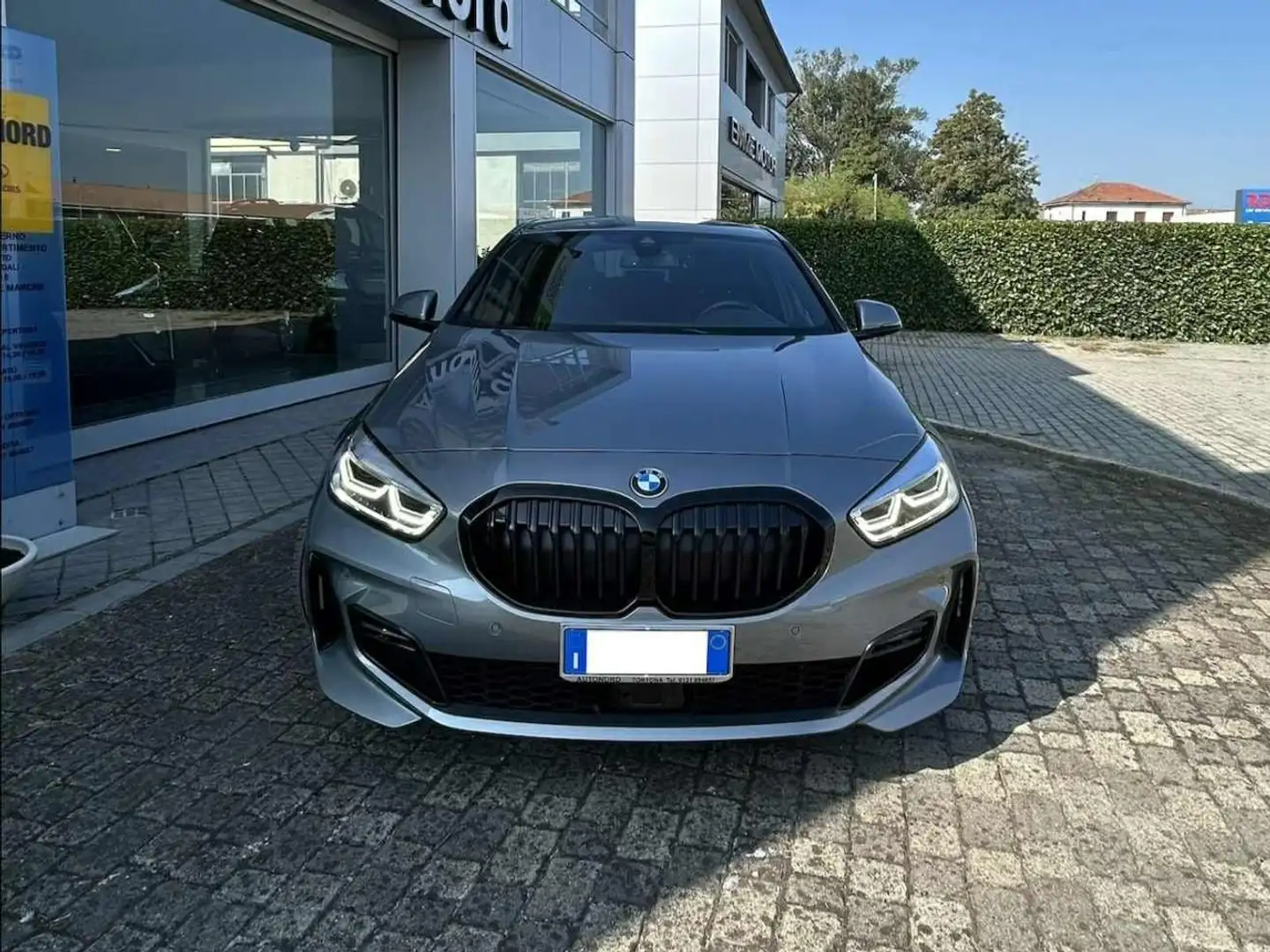 BMW 118 Serie 1 F40 118d Msport auto Gris - 2