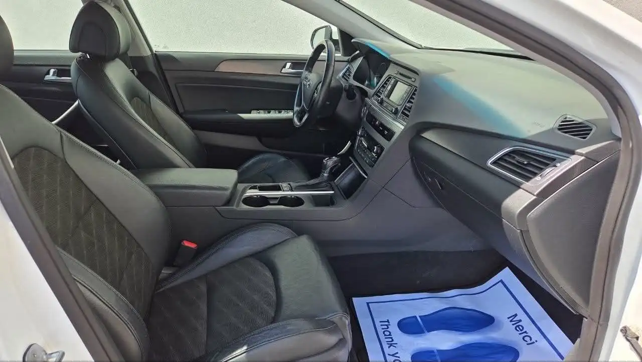 Hyundai SONATA снимка Hyundai SONATA