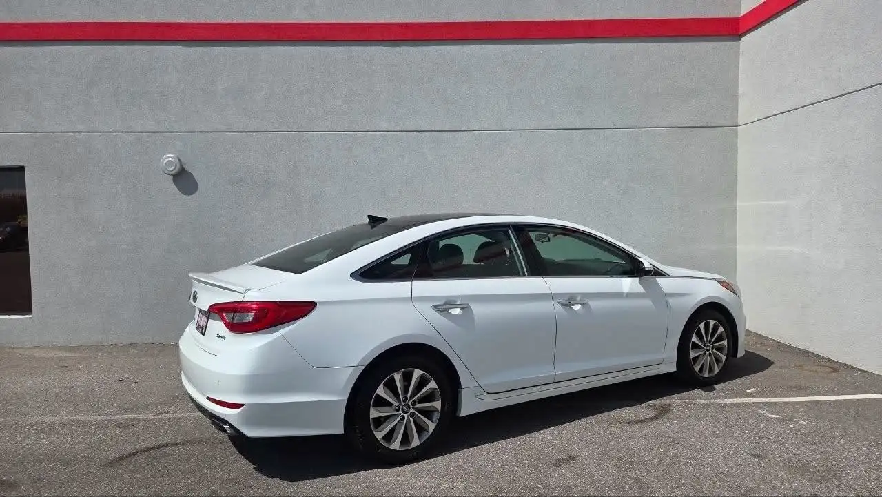 Hyundai SONATA снимка Hyundai SONATA