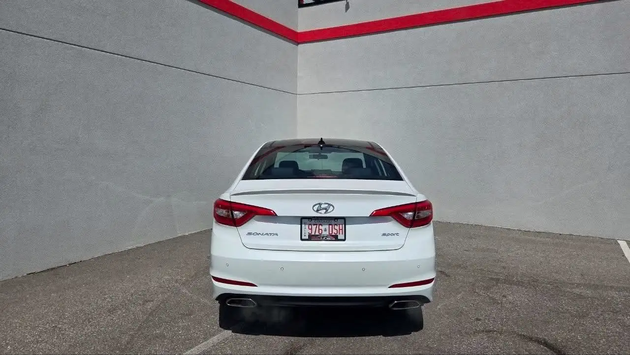 Hyundai SONATA снимка Hyundai SONATA