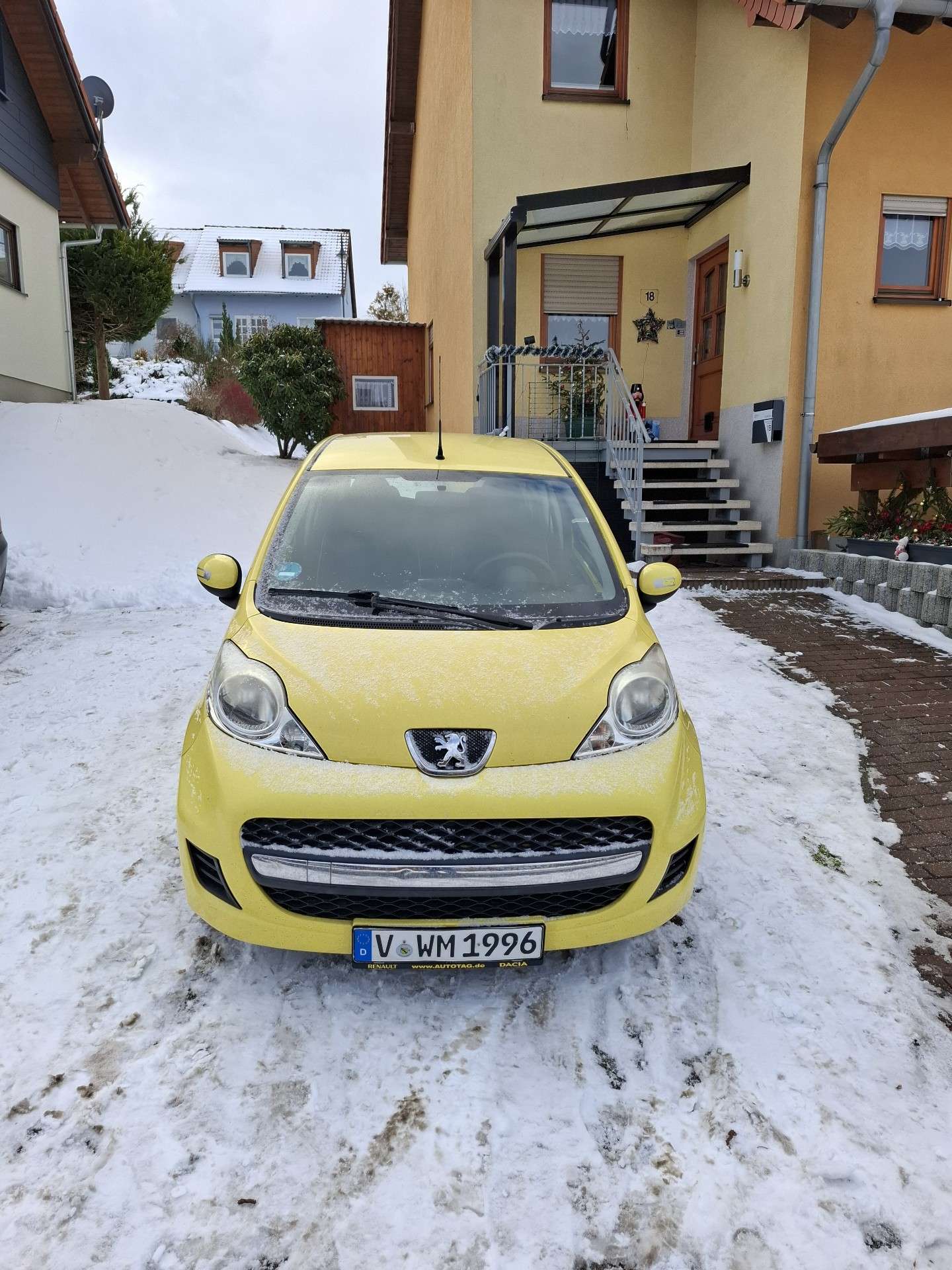 Second hand Peugeot 107 1.0