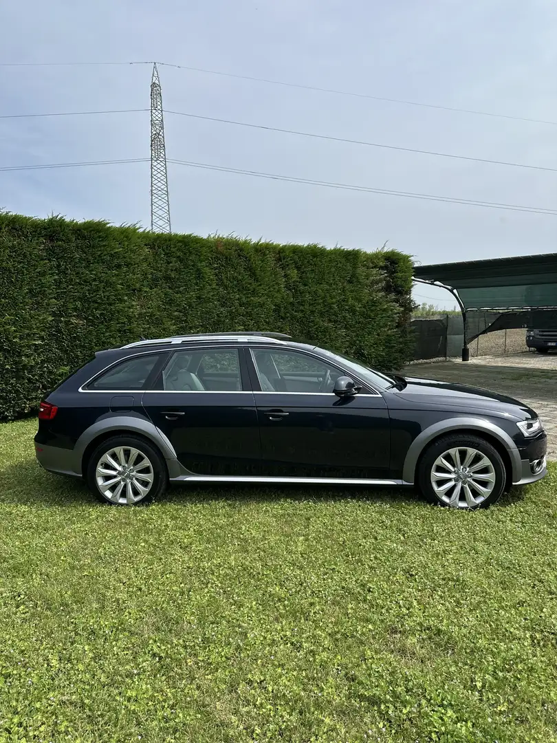 Audi A4 allroad quattro 3.0 V6 tdi Ambiente 245cv s-tronic - 2