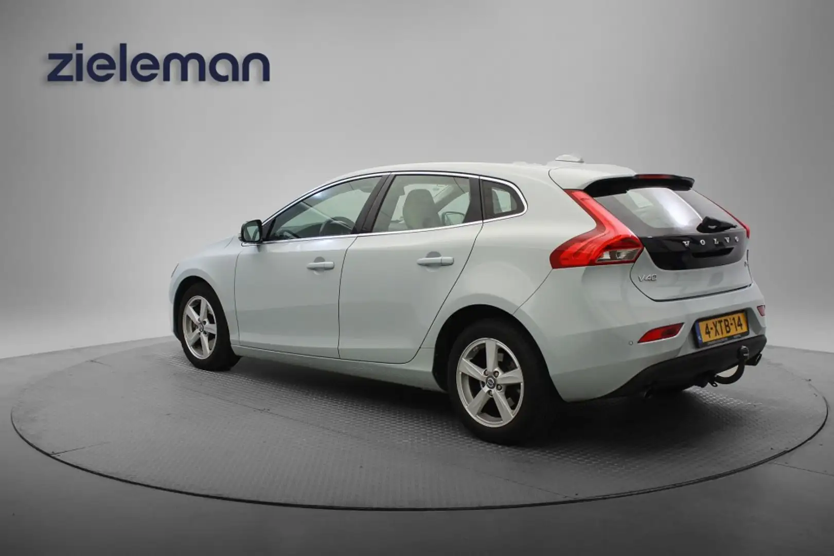 Volvo V40 2.0 D4 Momentum Business - GERESERVEERD!!! Bleu - 2