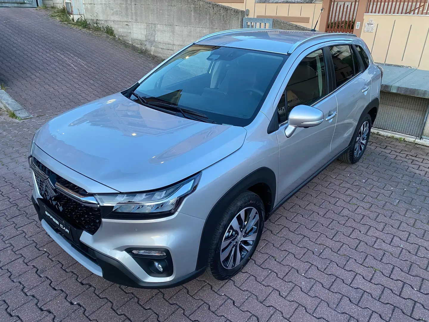 Suzuki S-Cross 1.4 Hybrid Top+ IN PRONTA CONSEGNA!!! Grigio - 1