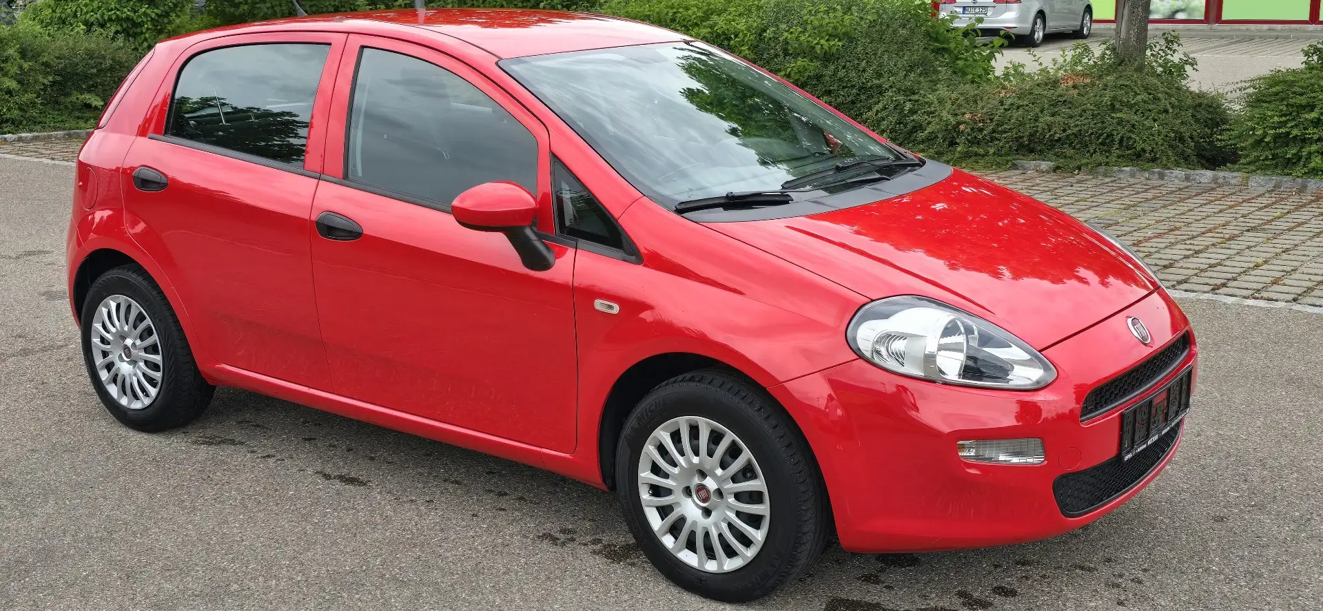 Fiat Punto Evo 1.2 8V MyStyle Rot - 2