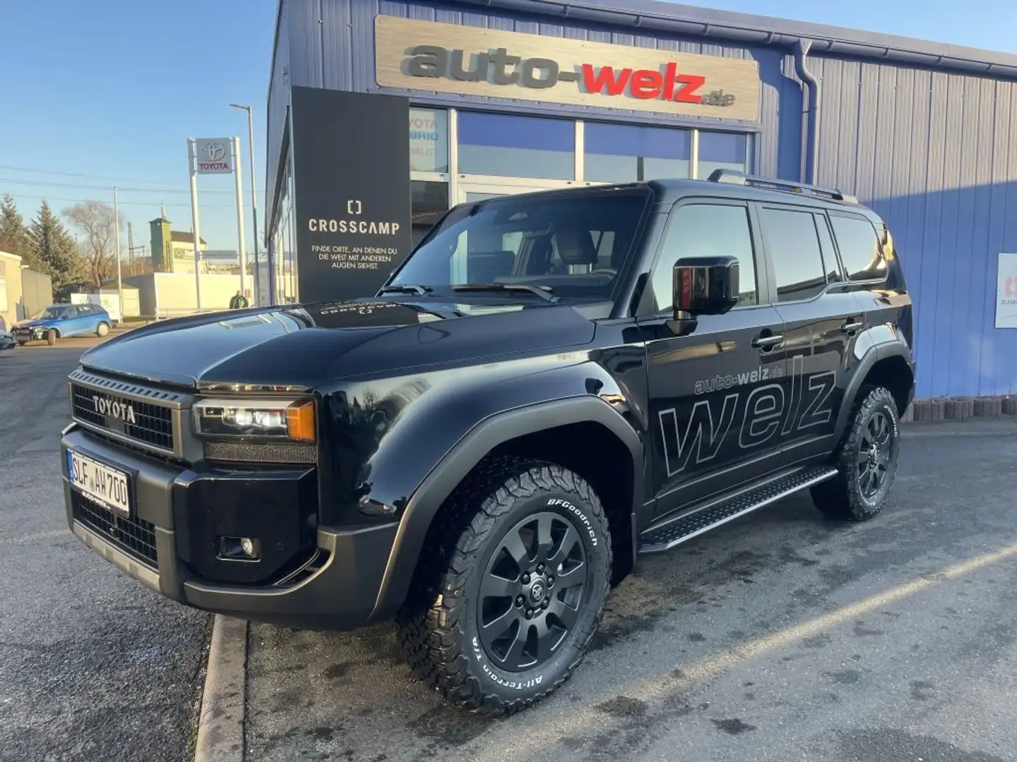 Toyota Land Cruiser 2.8 D-4D Automatik Executive *sofor Schwarz - 2