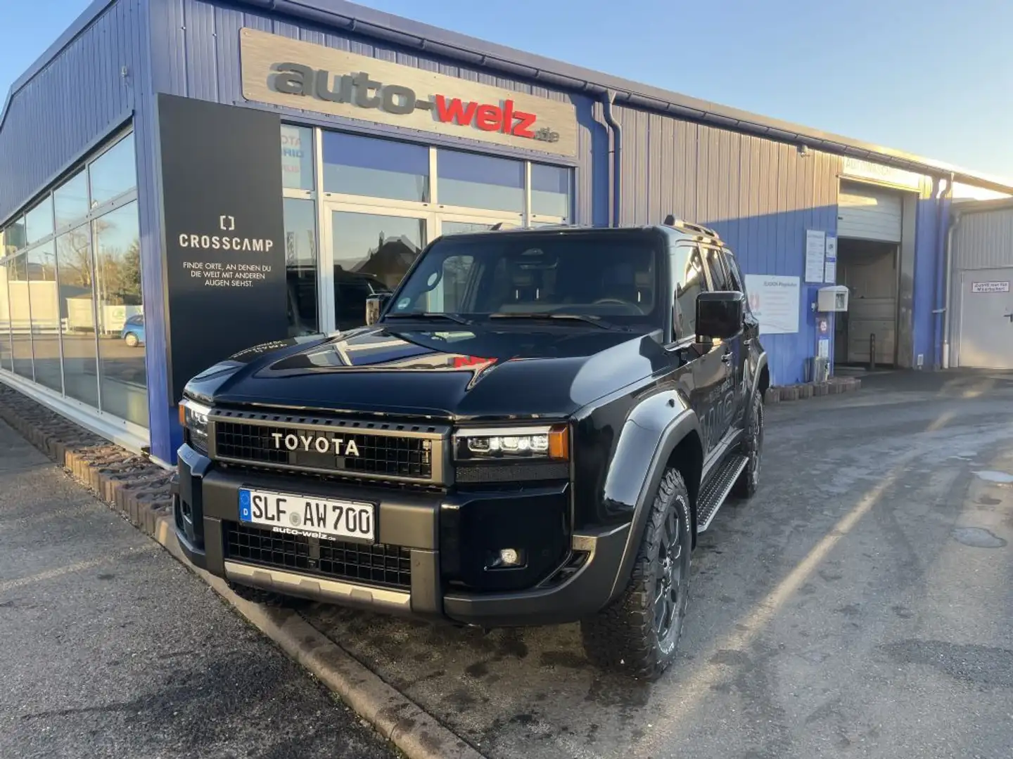 Toyota Land Cruiser 2.8 D-4D Automatik Executive *sofor Schwarz - 1