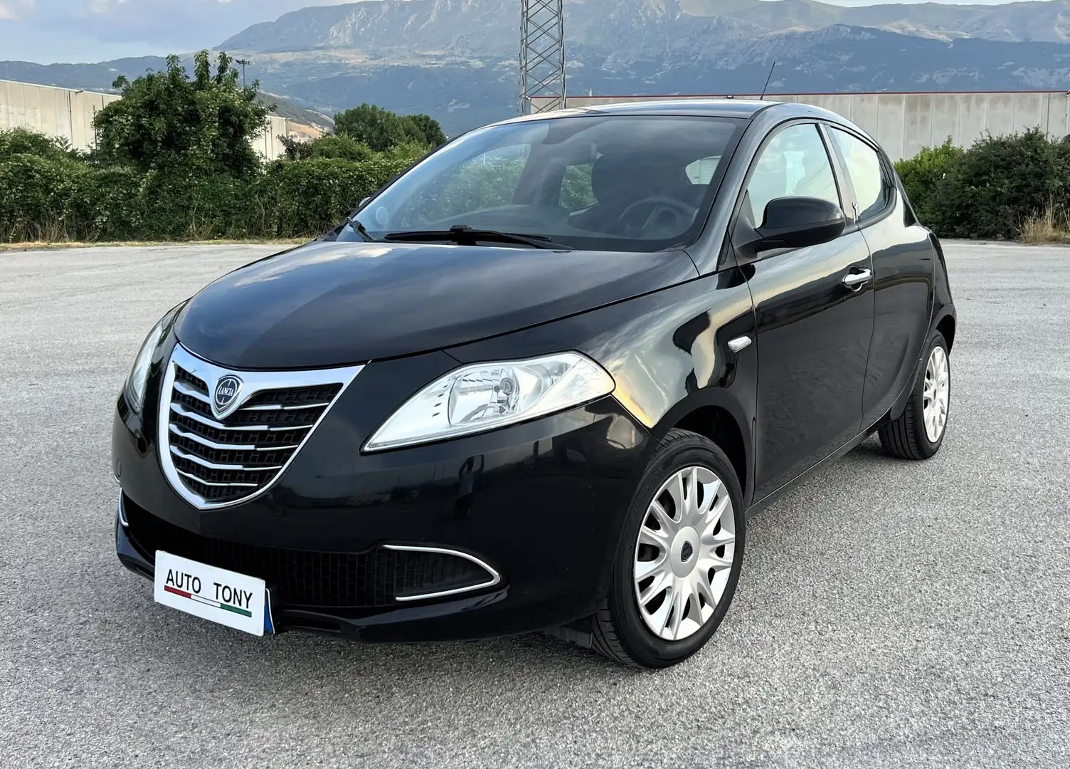 Lancia Ypsilon 1.2 8v Platinum 69cv - 1
