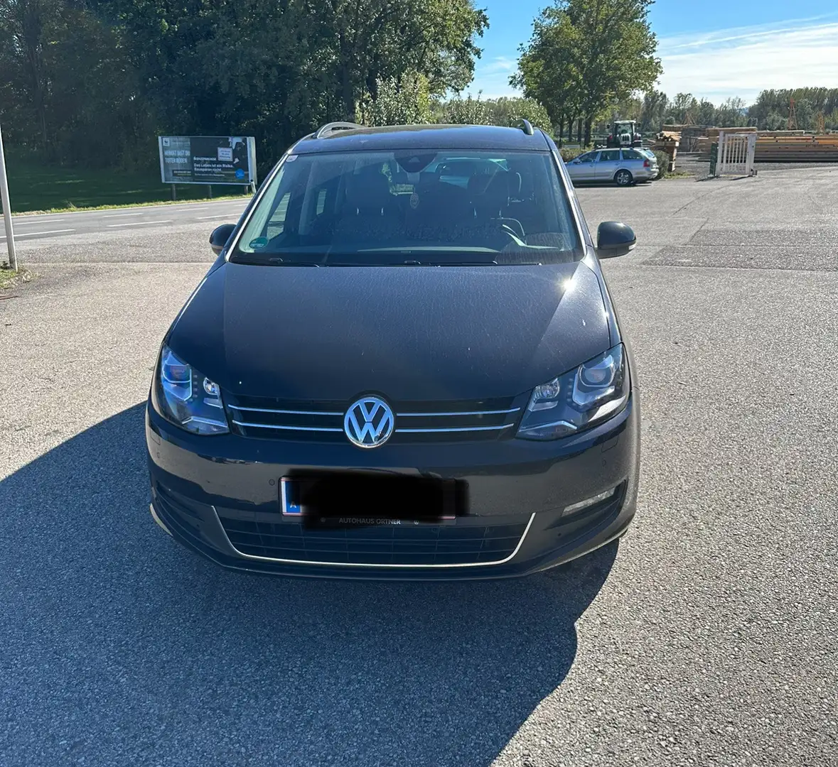 Volkswagen Sharan Comfortline SCR 2,0 TDI DSG 7 Sitze Schwarz - 1