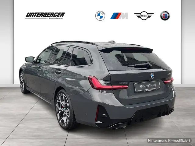 BMW 3 Series view 4