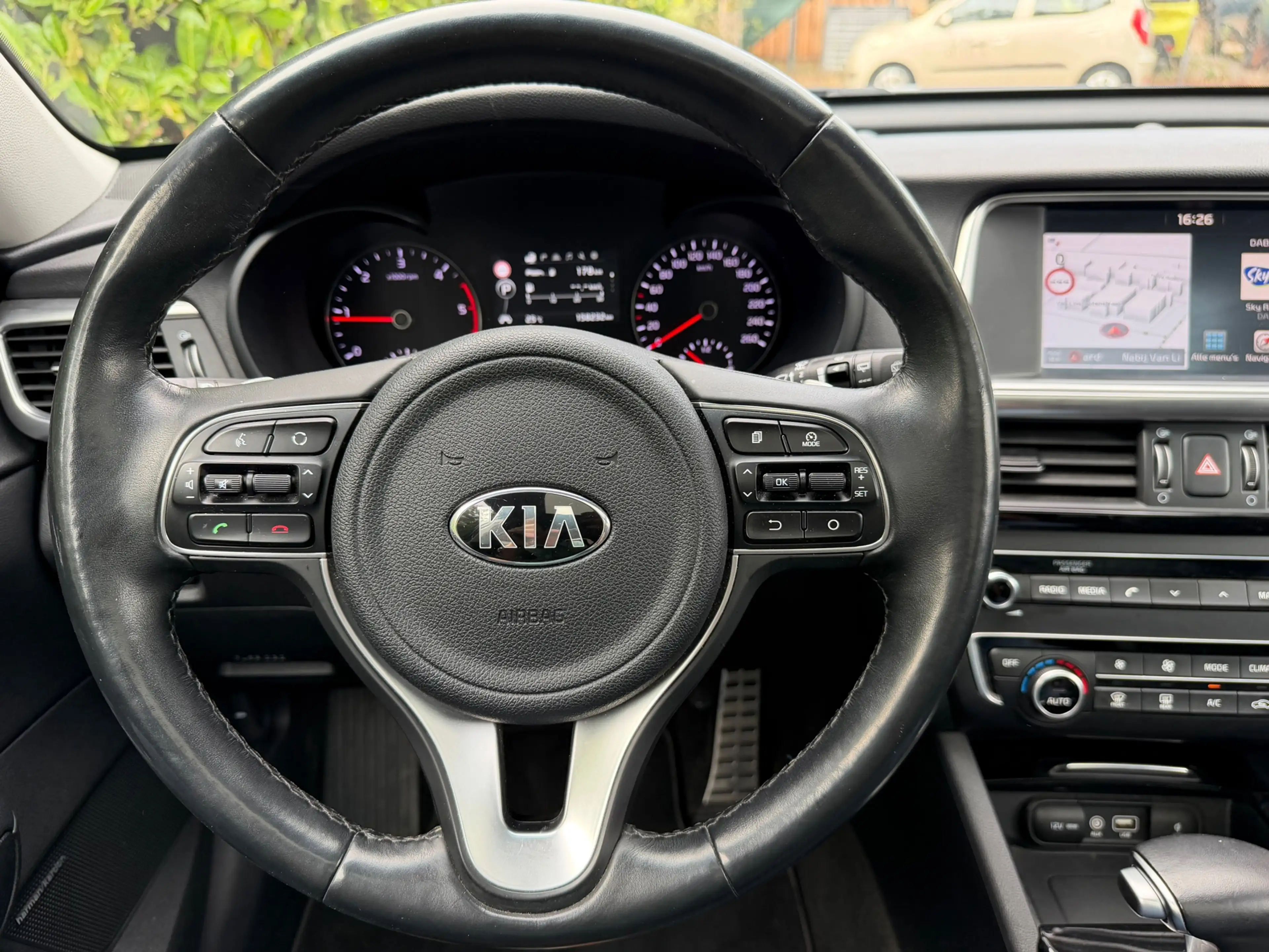 Kia Optima Sportswagon 1.7 CRDi DynamicLine Automaat — photo 24