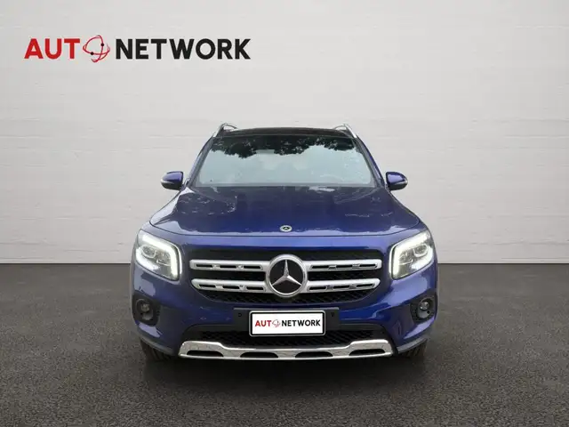 Mercedes-Benz GLB view 6