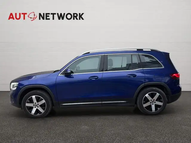 Mercedes-Benz GLB view 5