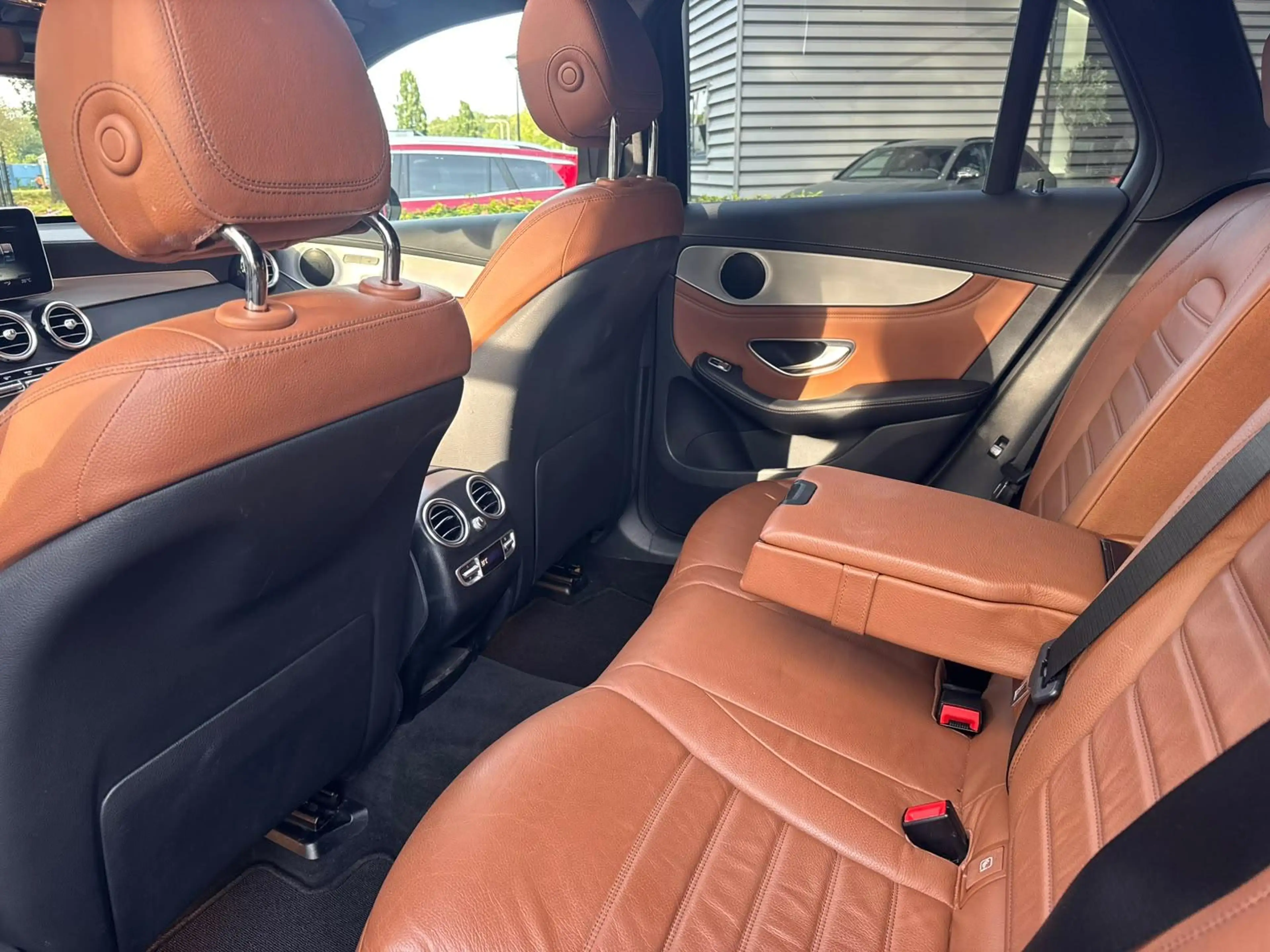 Mercedes-Benz GLC 43 AMG 4MATIC | WORDT VERWACHT | PANORAMADAK | ACHTERUITR — photo 12