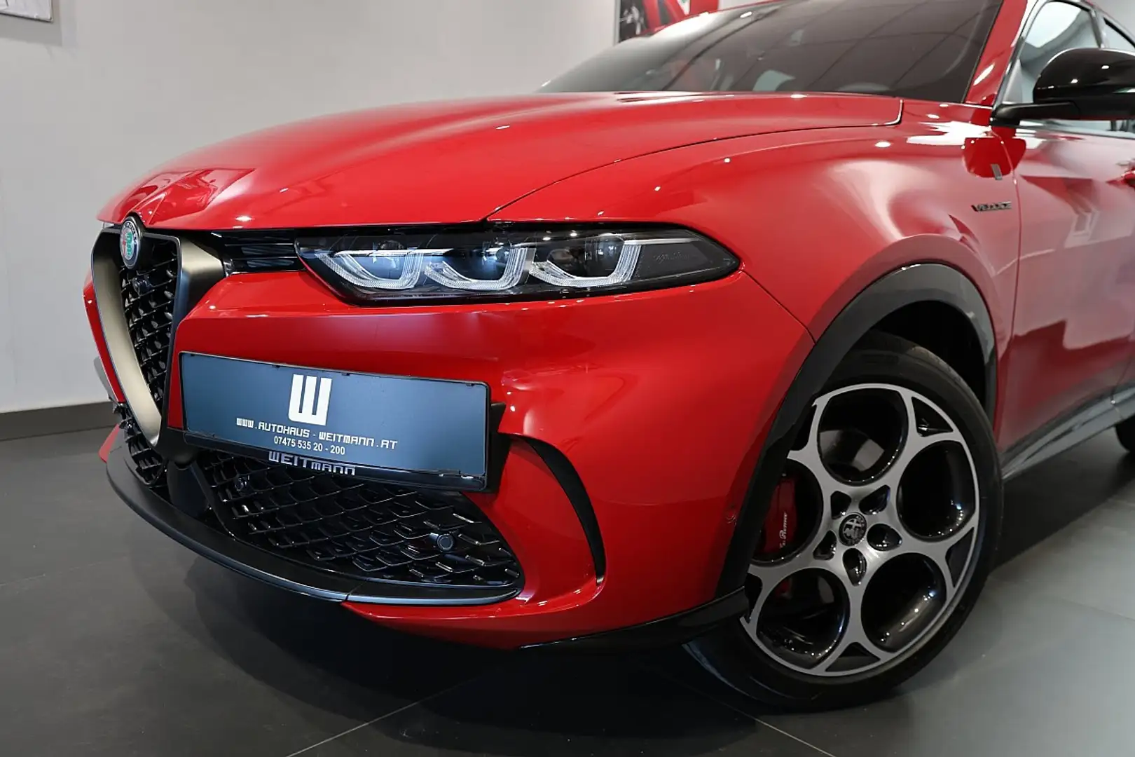 Alfa Romeo Tonale 1.5 T4 Hybrid VGT DCT Veloce Rouge - 2