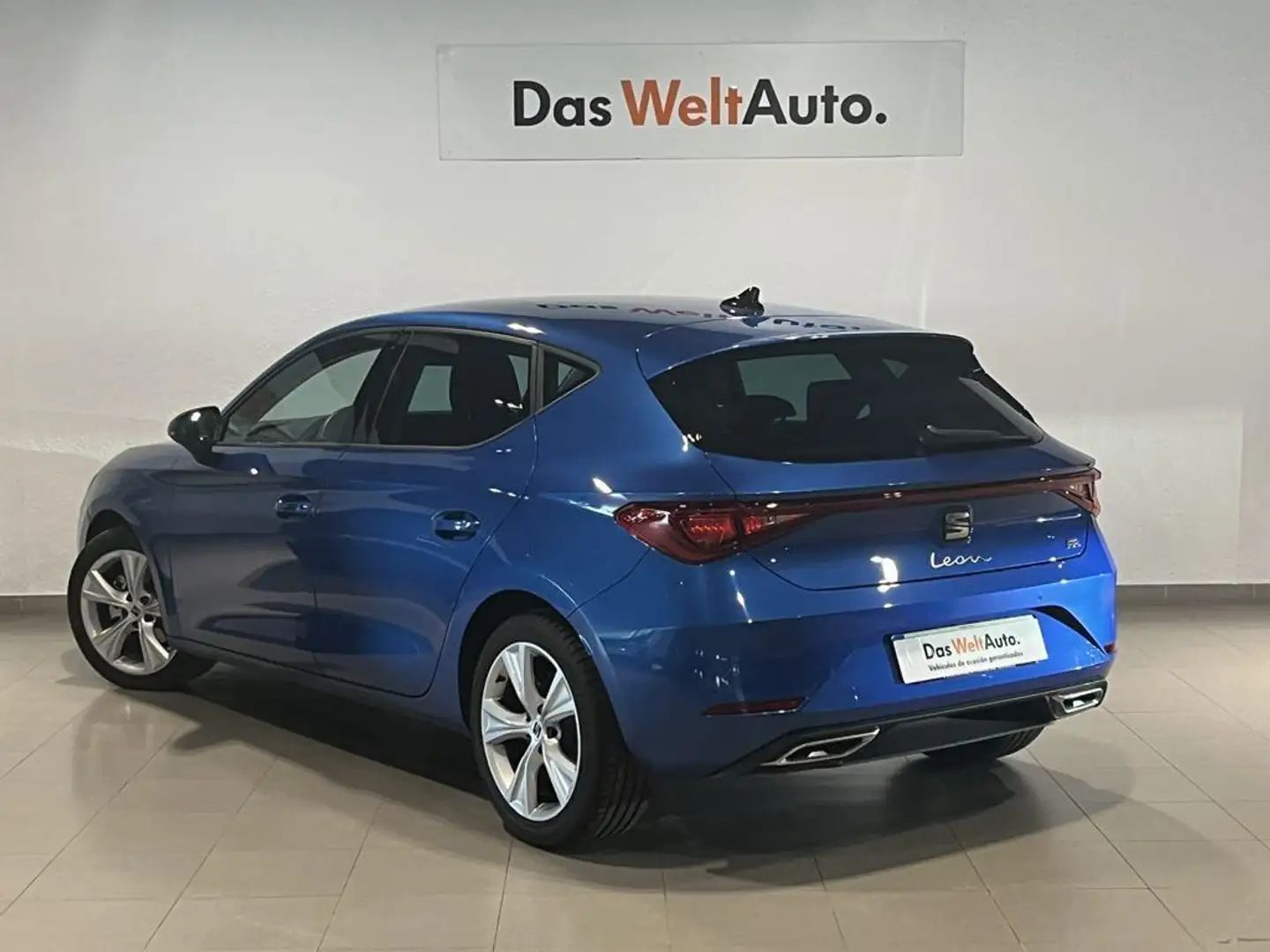 SEAT Leon 2.0TDI CR S&S FR XS DSG-7 150 Bleu - 2