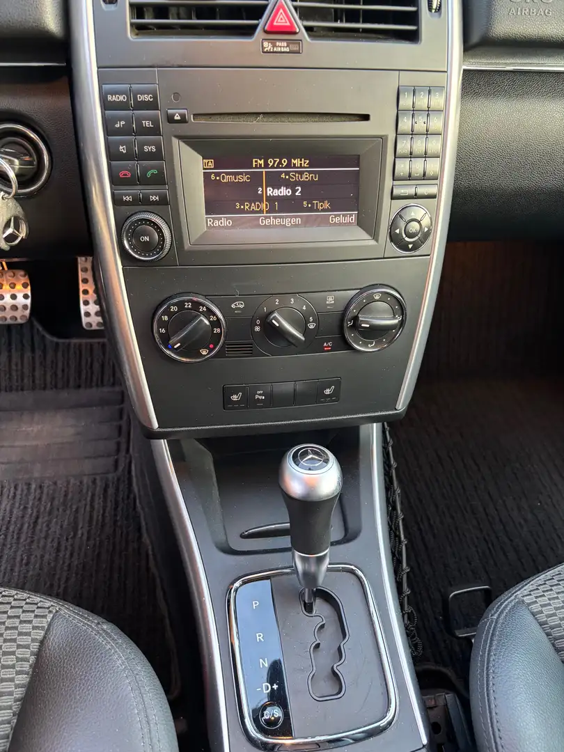 Mercedes-Benz B 180 B 180 CDI DPF Autotronic Noir - 2