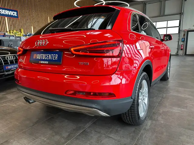 Audi Q3 view 2