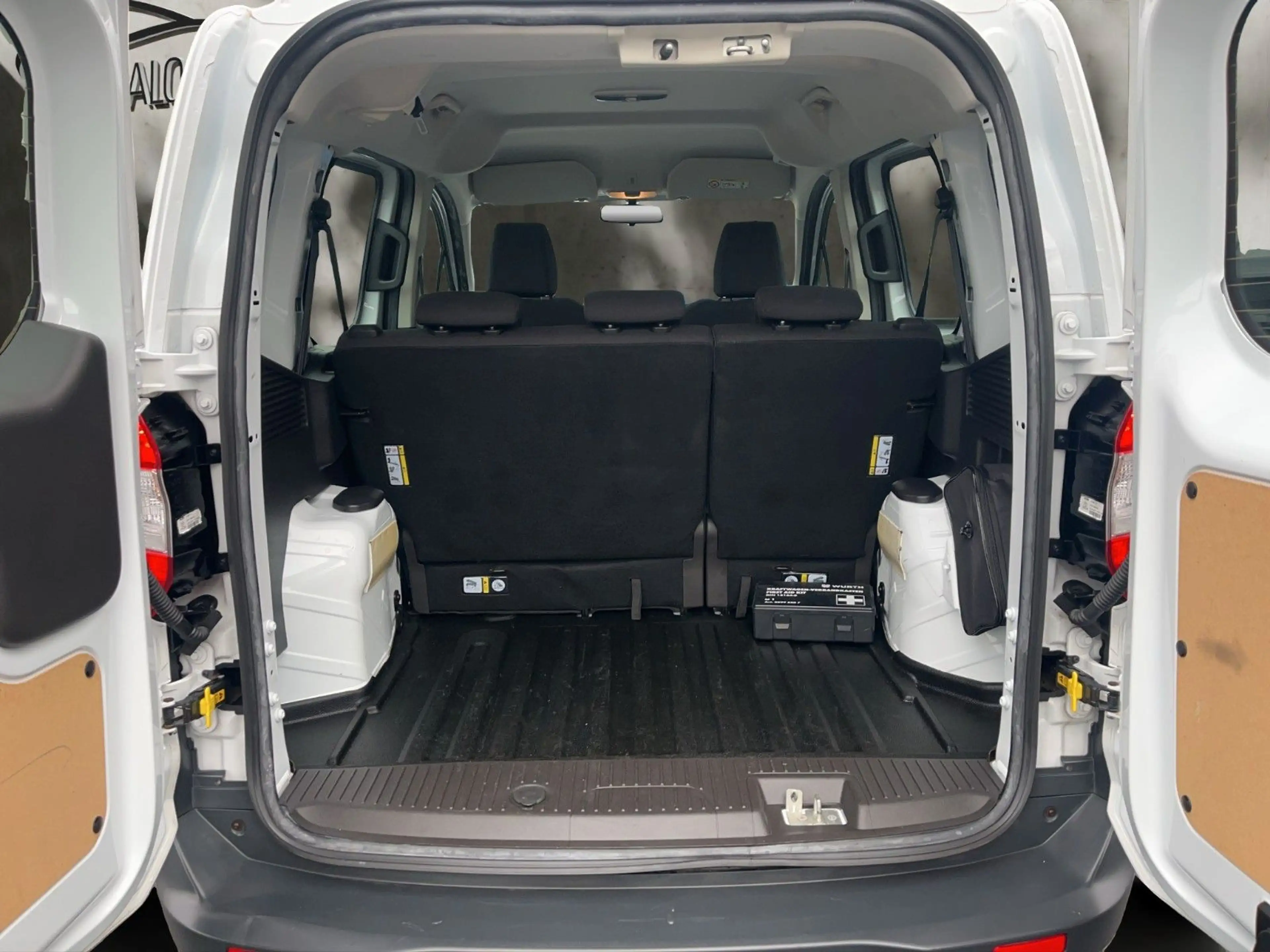 Ford Transit Courier /1.Hand/2xSchiebetür/Klima — photo 12