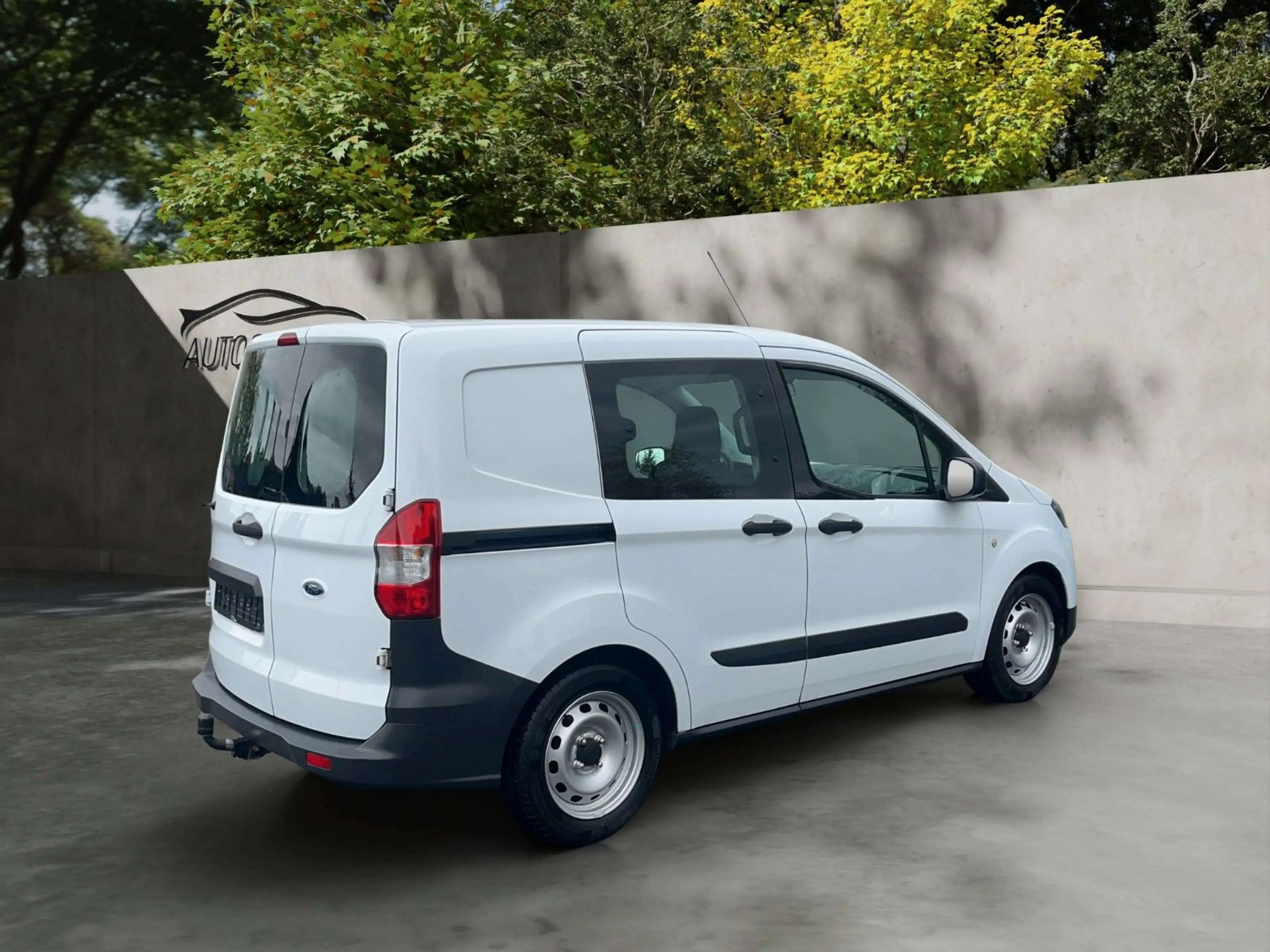 Ford Transit Courier /1.Hand/2xSchiebetür/Klima — photo 8