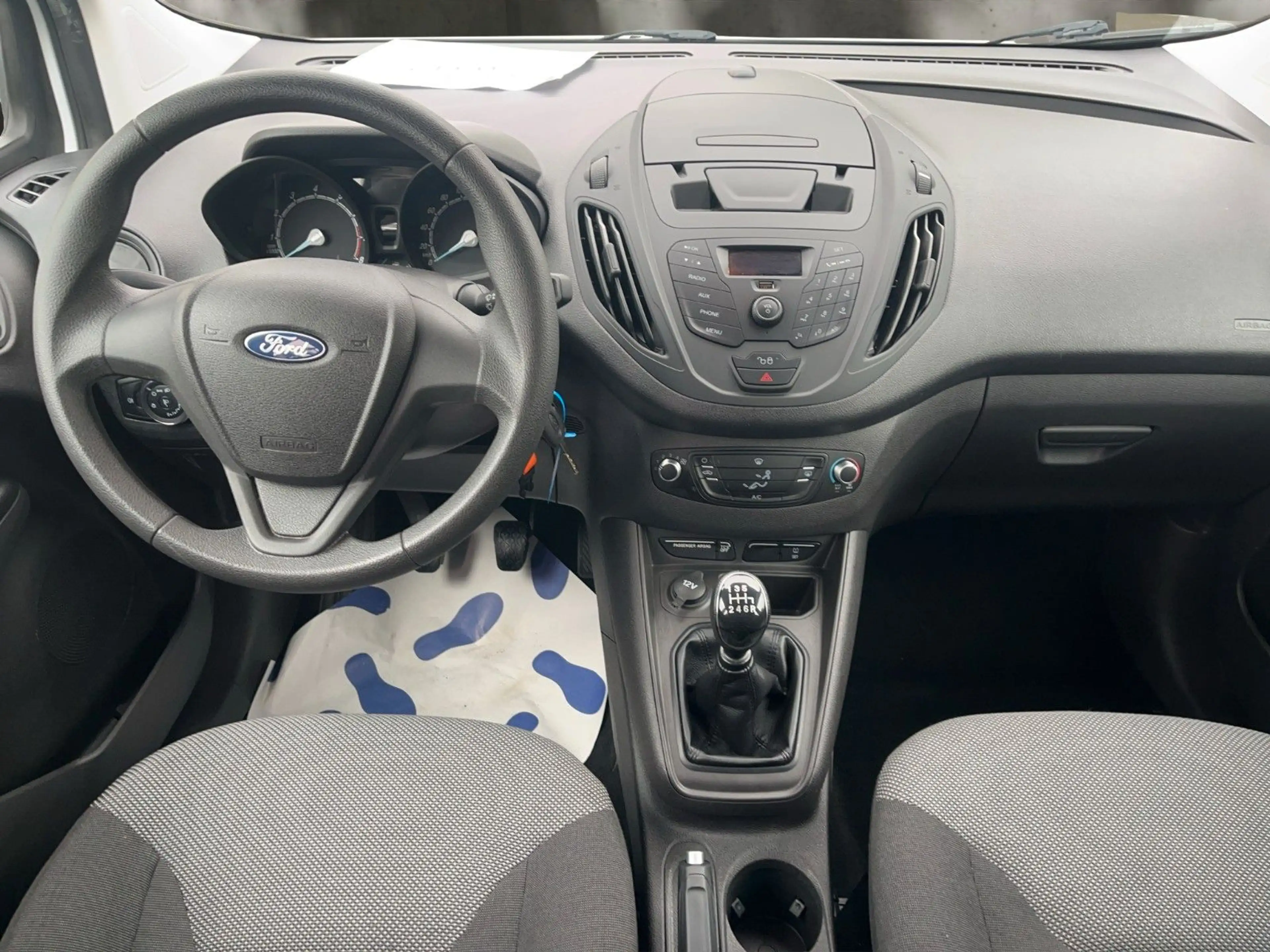 Ford Transit Courier /1.Hand/2xSchiebetür/Klima — photo 10