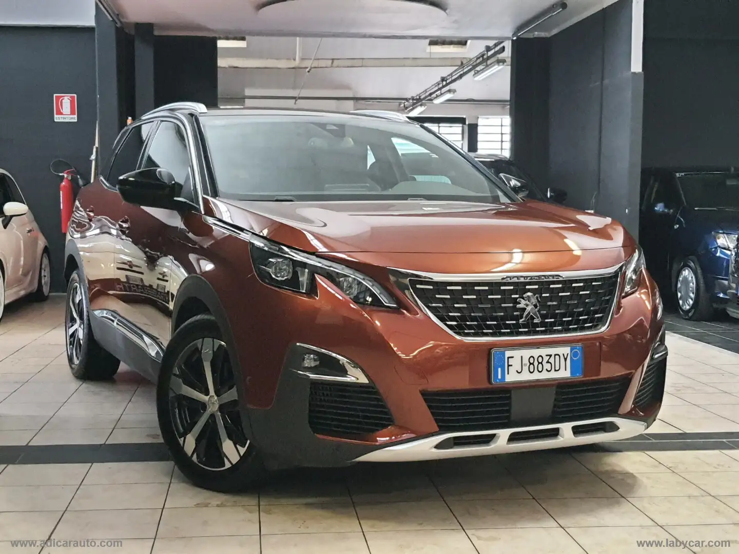Peugeot 3008 BlueHDi 120 S&S GT Line Bronze - 1