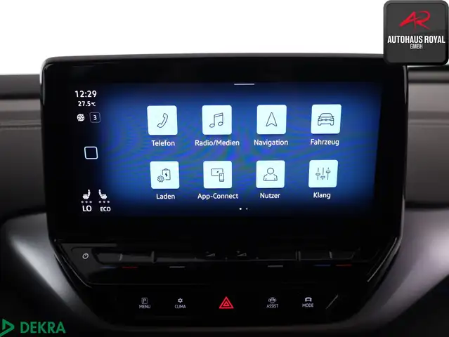 Volkswagen ID.4 view 18