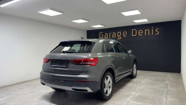 Audi Q3 — photo 8