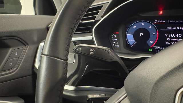 Audi Q3 — photo 18