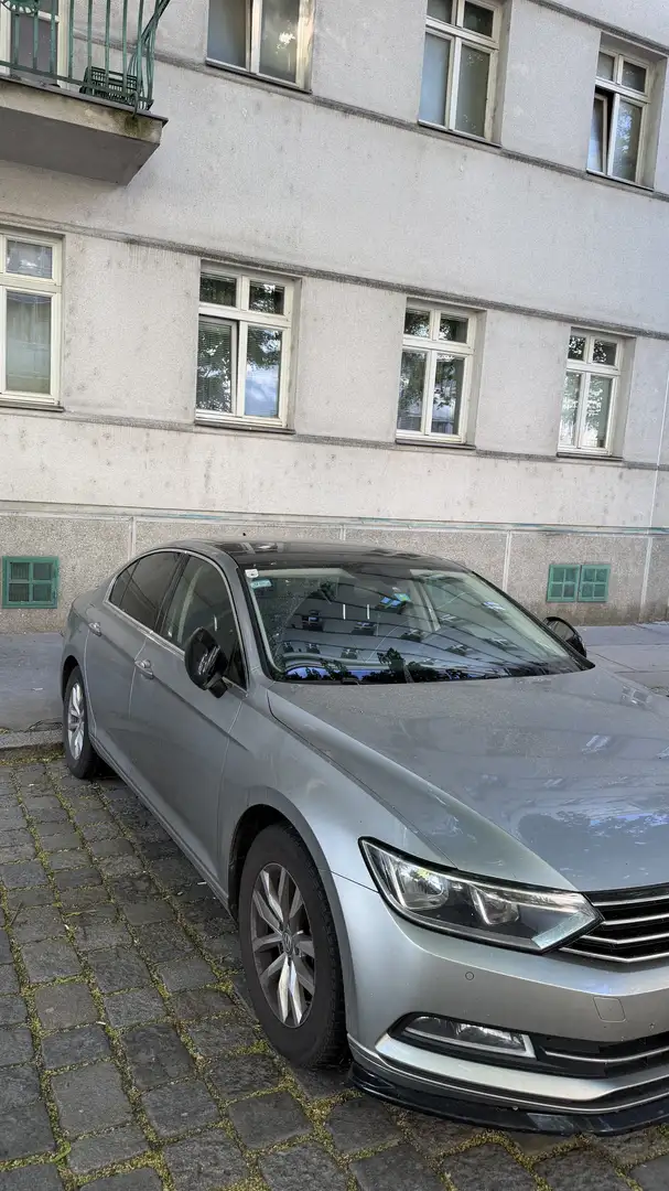 Volkswagen Passat Highline 1,6 TDI DSG - 2
