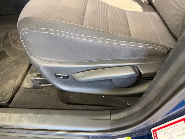 Toyota Avensis view 6