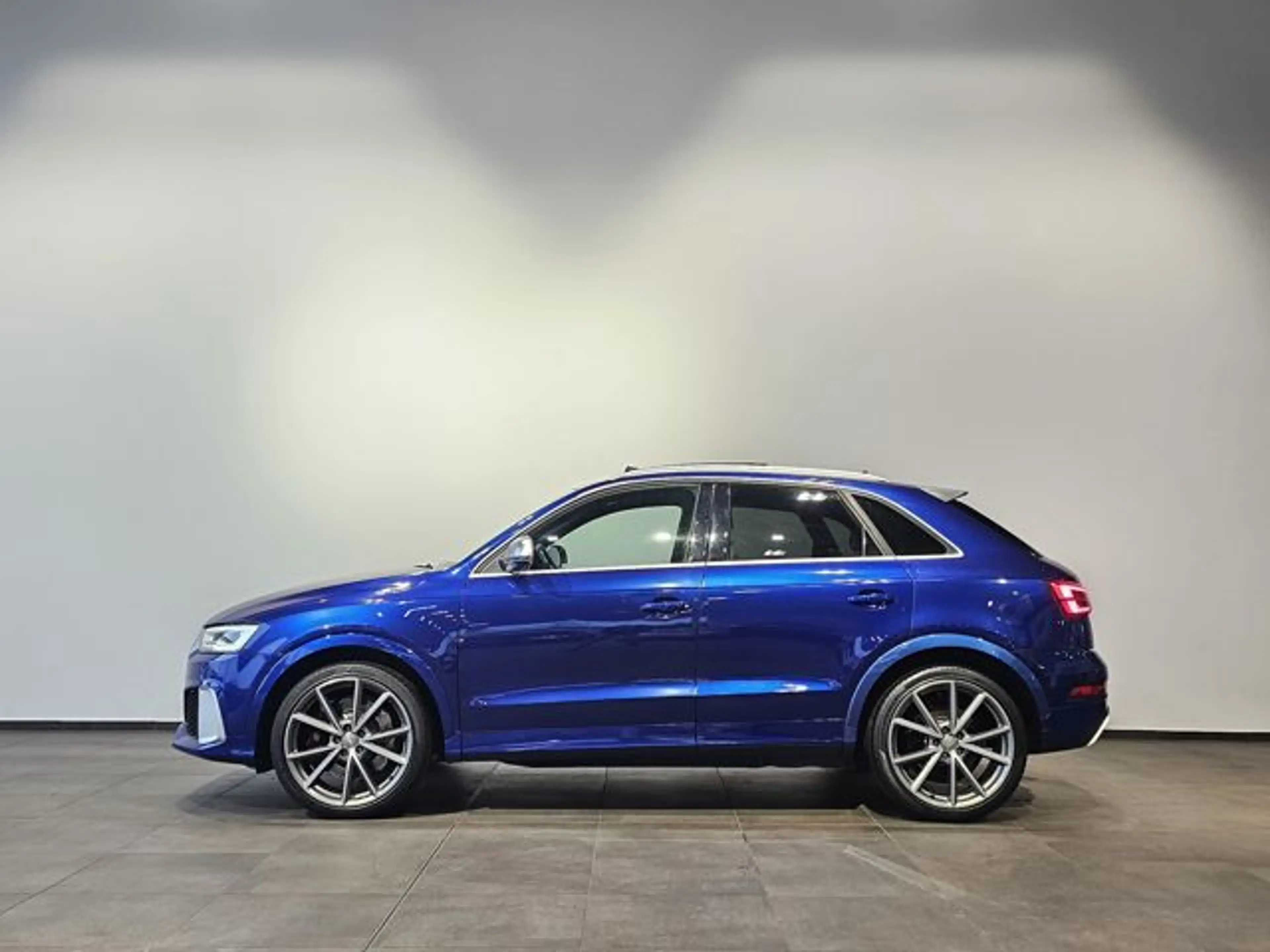 Audi RS Q3 RS2.5 TFSI q. performance Exclisive Ed. Pano — photo 8