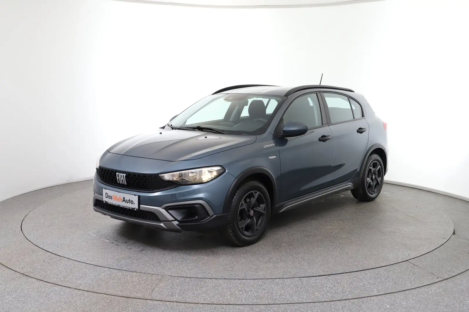 Fiat Tipo Hatchback City Cross Bleu - 1