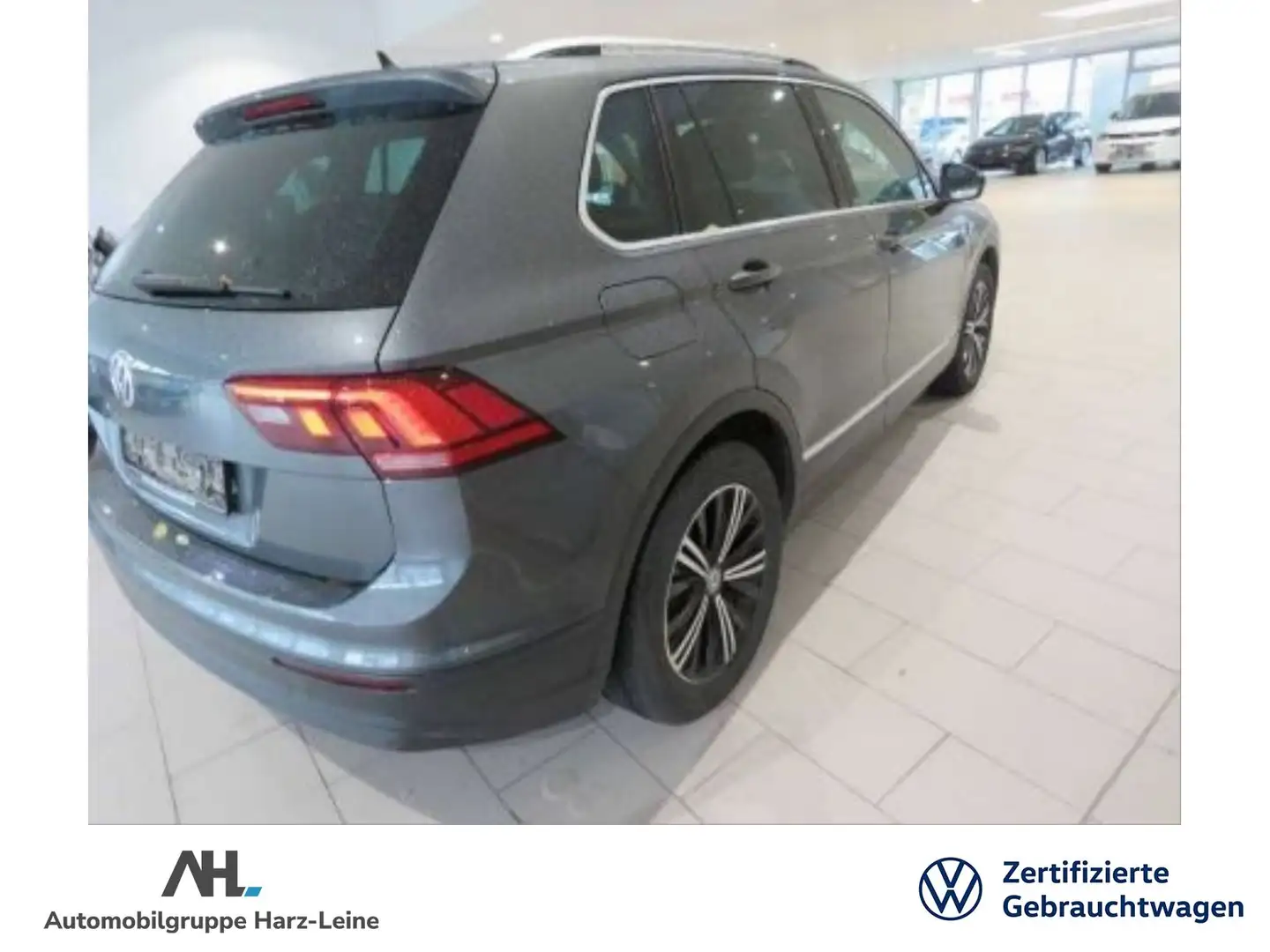 Volkswagen Tiguan 2.0 TDI IQ.Drive 4M AHK ACC LED Navi DSG Gris - 2